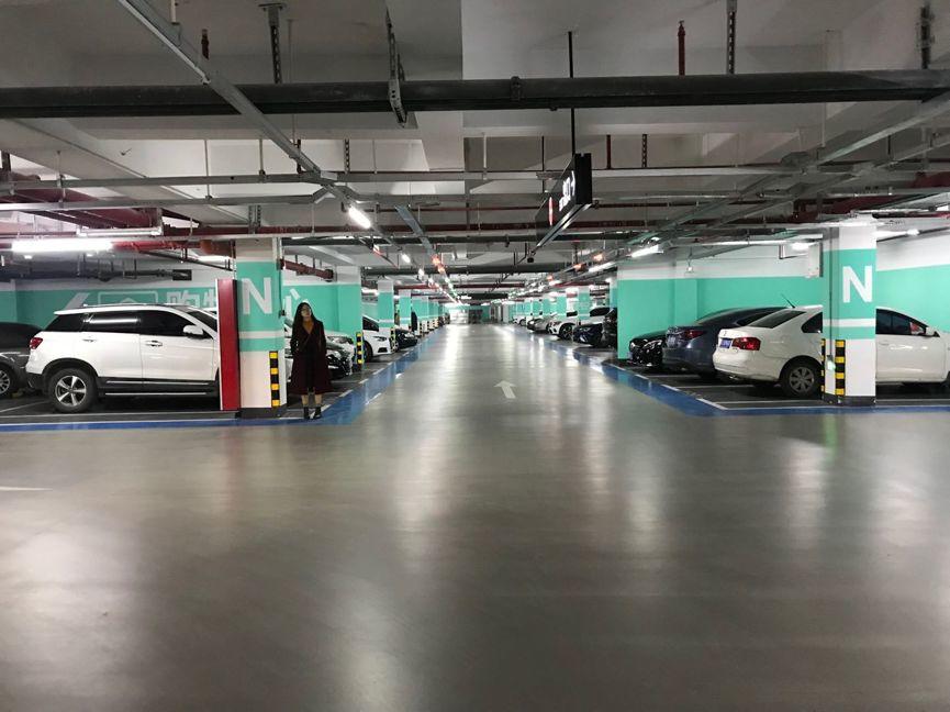 【案例分享】上海愛琴海購物中心 多功能面層自流平耐磨降噪防潮一網打盡